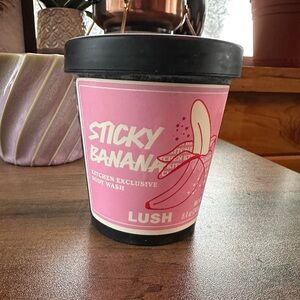 Lush Kitchen Exclusive Sticky Banana Body Wash